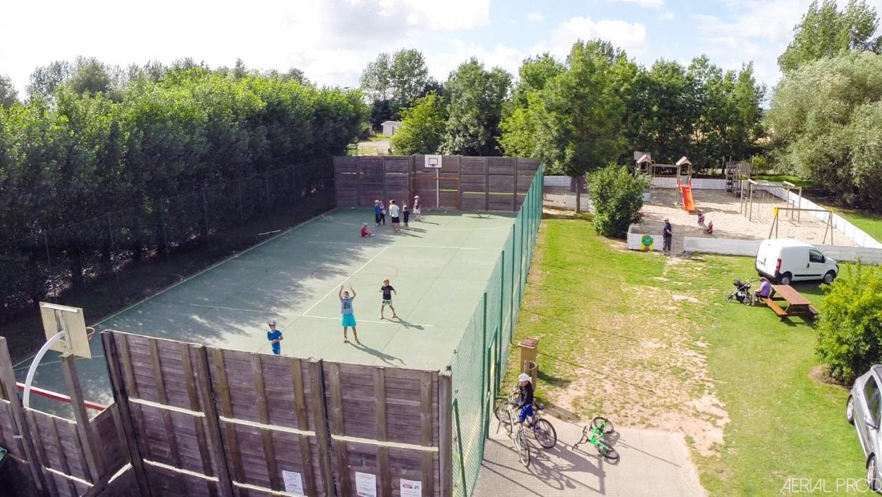 Camping Haipenee Saint Quentin en Tourmont Bagian luar foto